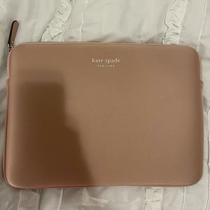 Kate Spade New York - 13.3" Laptop Sleeve